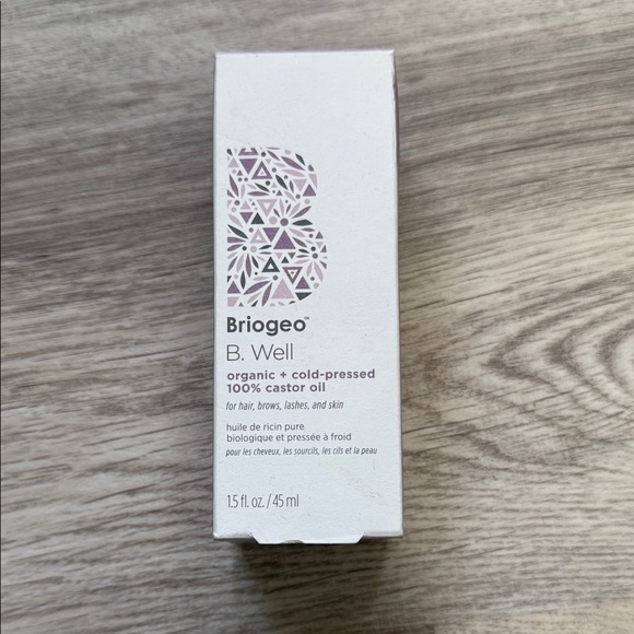 Briogeo B. Well Organic Castor Oil - White and Purple Packaging - Picture 1 of 4